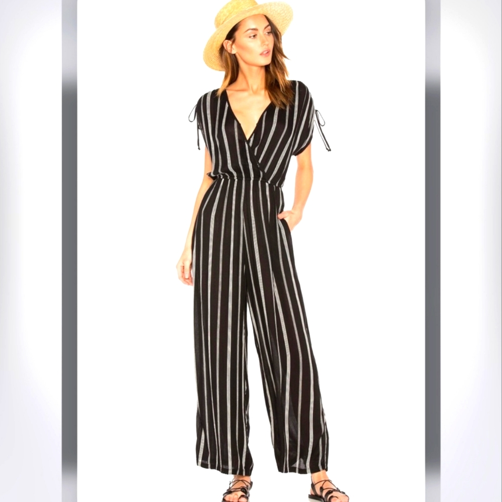 NWOT  BLACK & WHITE  STRIPE JUMPSUIT WITH POCKETS BY BAND OF GYPSIES - SIZE S